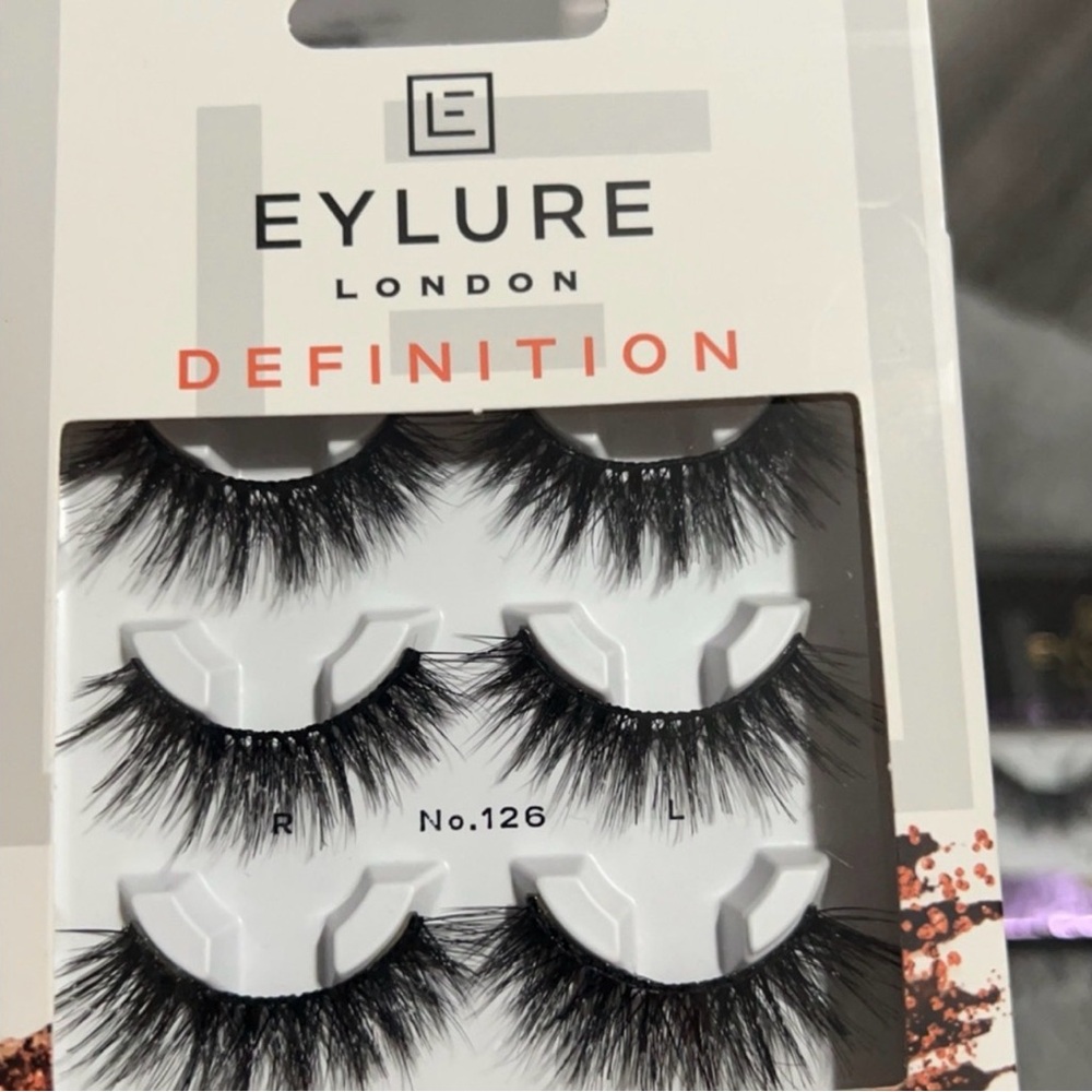 Eylure Definition No.126 Trio False Eyelashes - Black